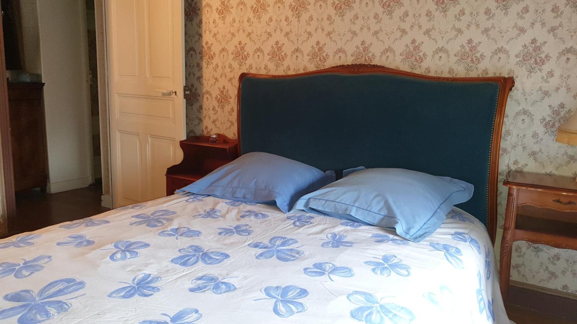 Les Chambres Chez David Riom Esterno foto
