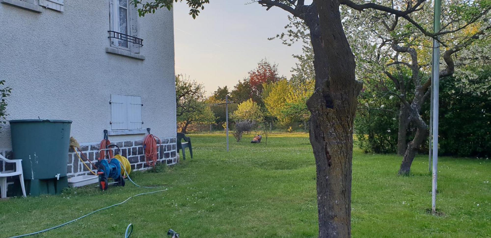 Les Chambres Chez David Riom Esterno foto